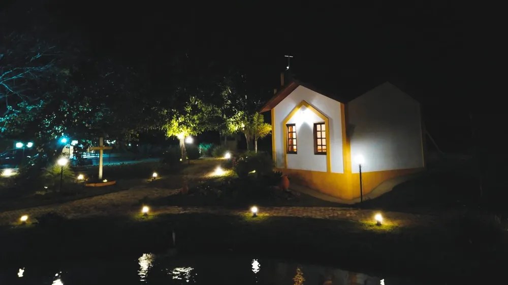 Sítio, 5 quartos, 640 m² - Foto 2