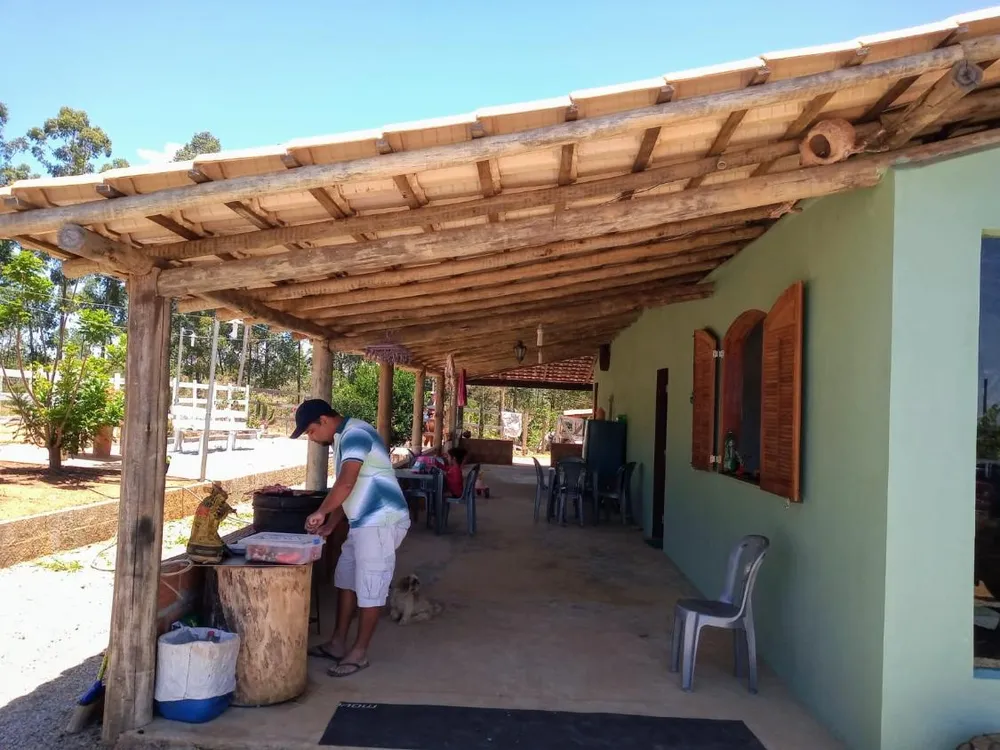 Sítio, 2 quartos, 124 m² - Foto 1