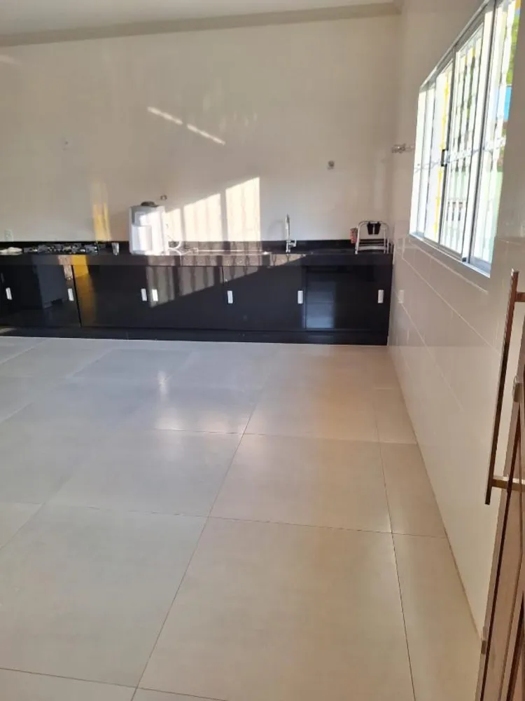 Sítio, 3 quartos, 18 m² - Foto 3
