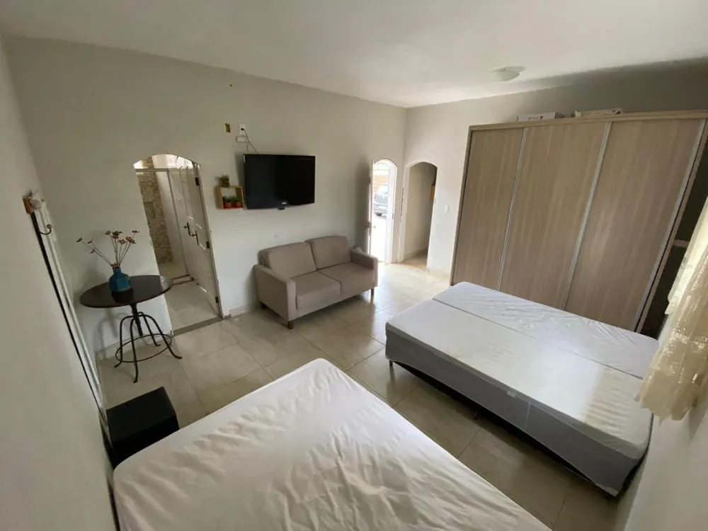Sítio, 4 quartos, 250 m² - Foto 2