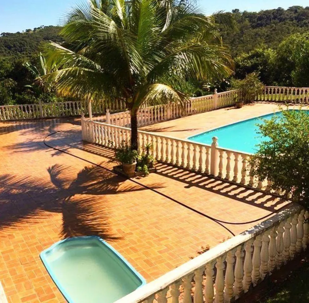 Sítio, 7 quartos, 37 m² - Foto 4