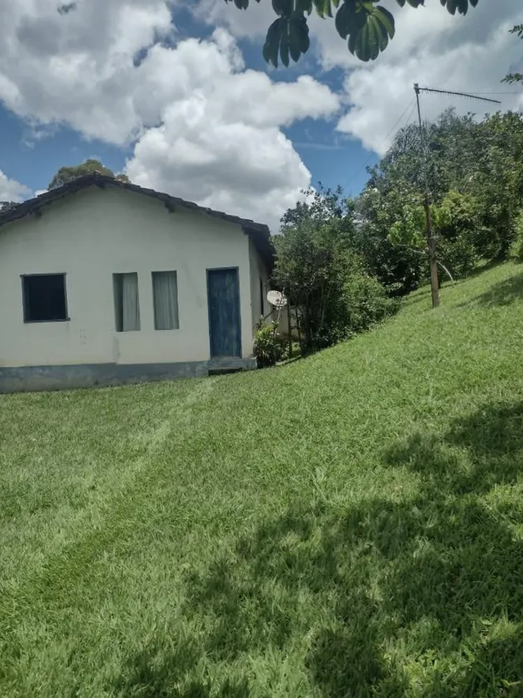 Sítio, 6 quartos, 2700 m² - Foto 1