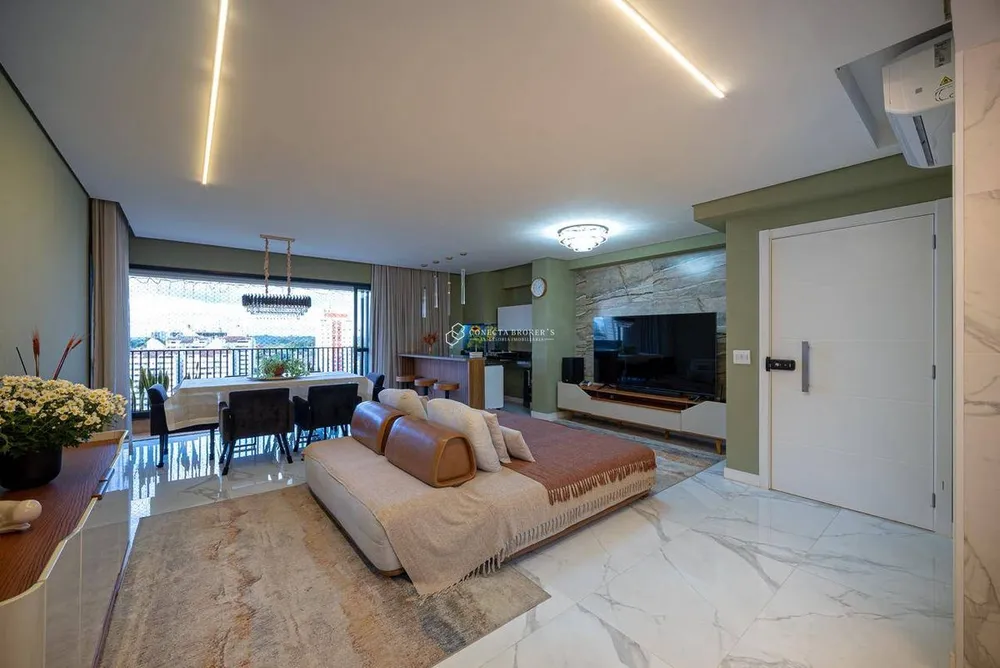 Apartamento, 3 quartos, 159 m² - Foto 1