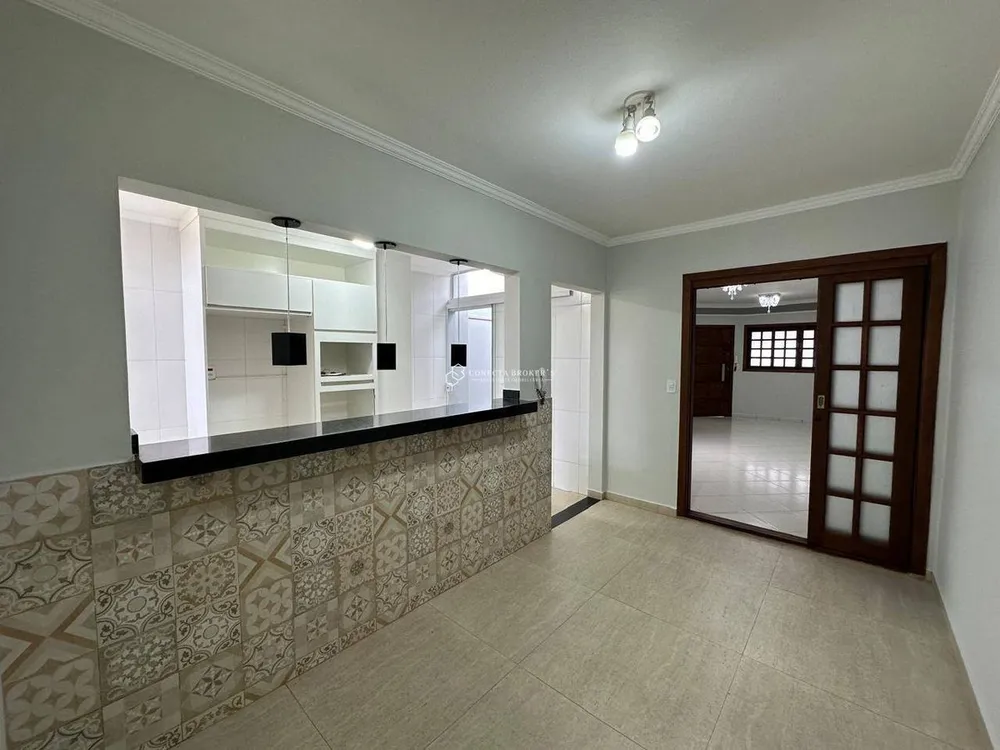 Casa, 3 quartos, 160 m² - Foto 2