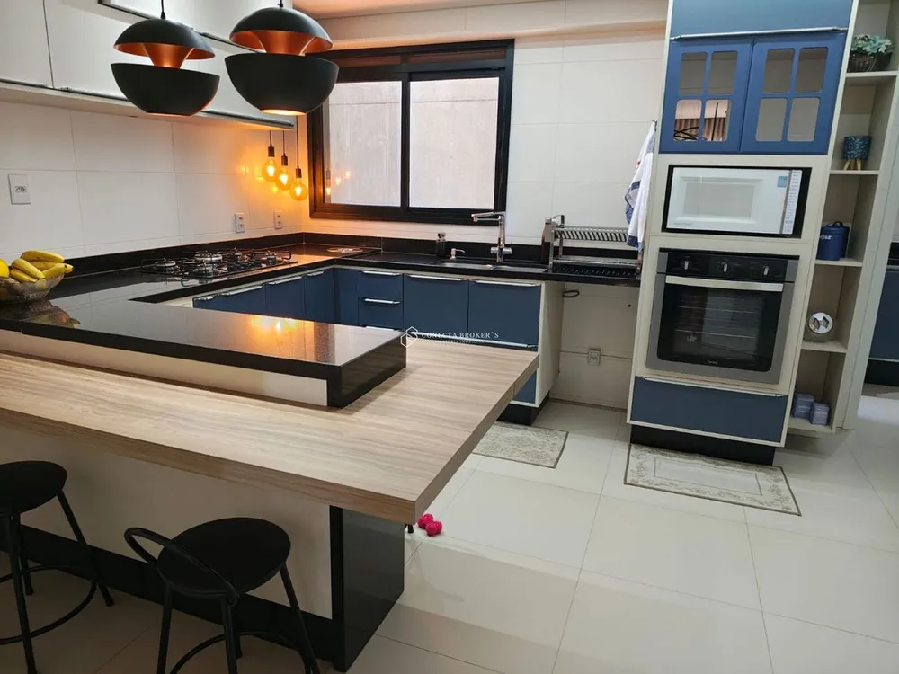 Apartamento, 3 quartos, 159 m² - Foto 1
