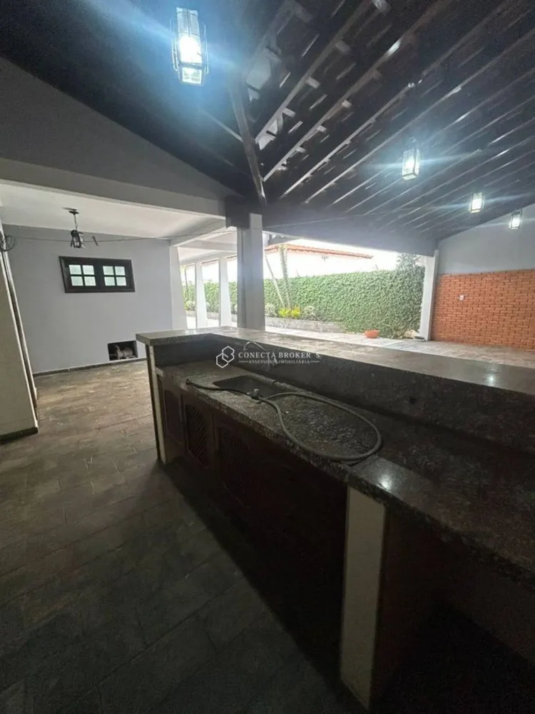 Casa, 4 quartos, 200 m² - Foto 1