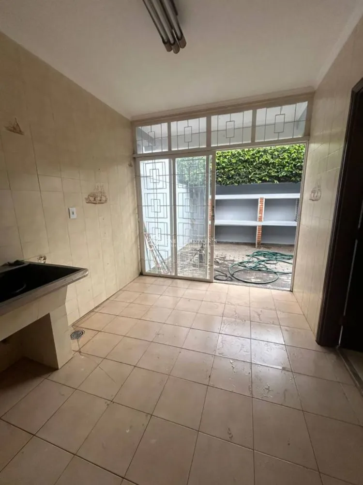 Casa, 4 quartos, 200 m² - Foto 3