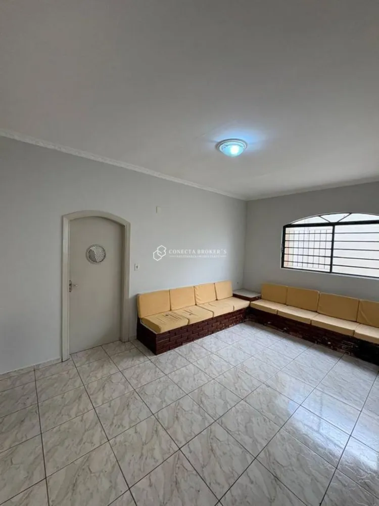 Casa, 3 quartos, 180 m² - Foto 1