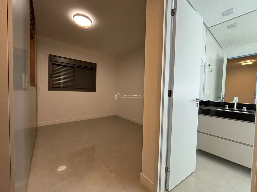 Apartamento, 3 quartos, 117 m² - Foto 1