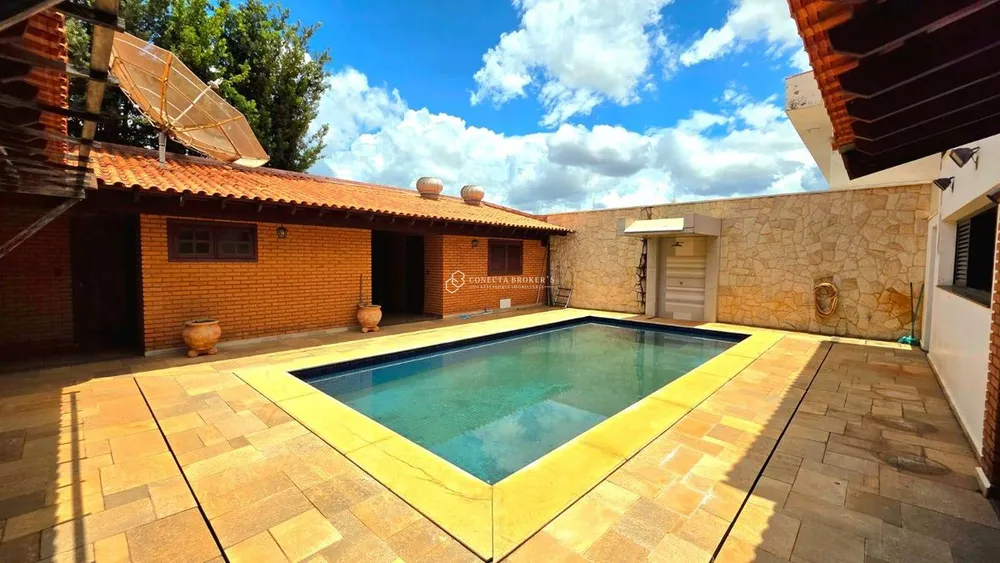 Sobrado, 3 quartos, 510 m² - Foto 1