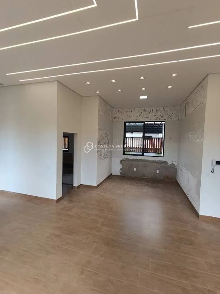 Casa, 2 quartos, 375 m² - Foto 2
