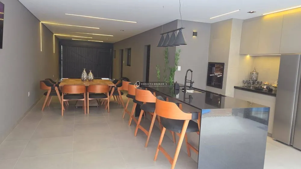 Casa, 3 quartos, 220 m² - Foto 4