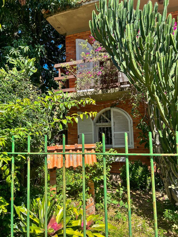 Casa, 3 quartos, 204 m² - Foto 1