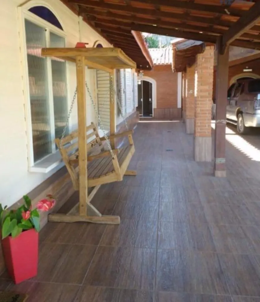 Casa, 6 quartos, 295 m² - Foto 4