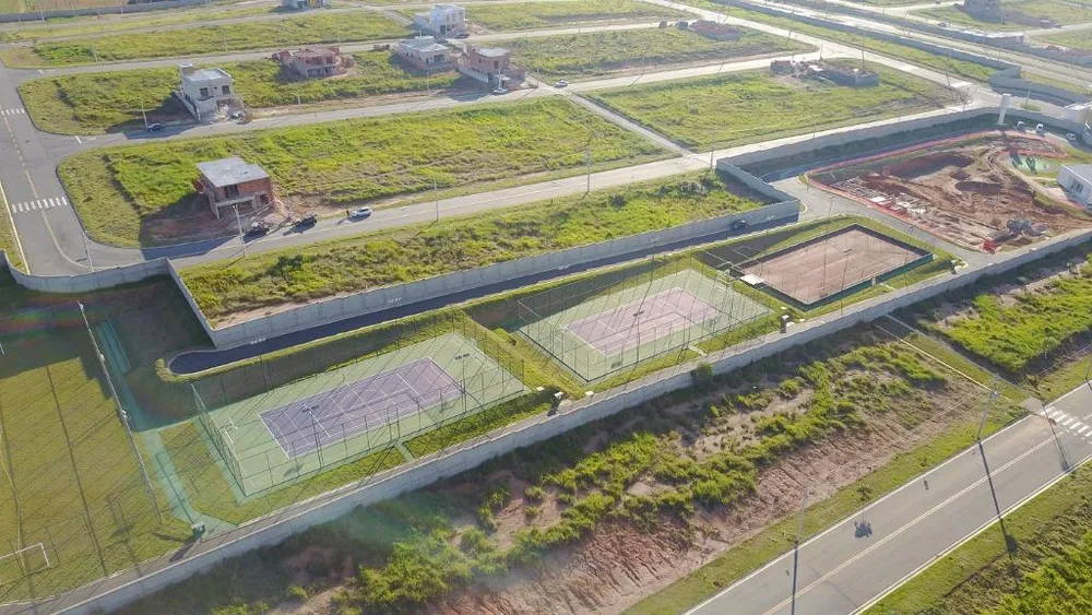 Loteamento e Condomínio, 300 m² - Foto 1