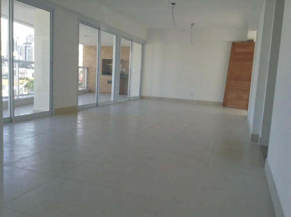 Apartamento, 3 quartos, 141 m² - Foto 2