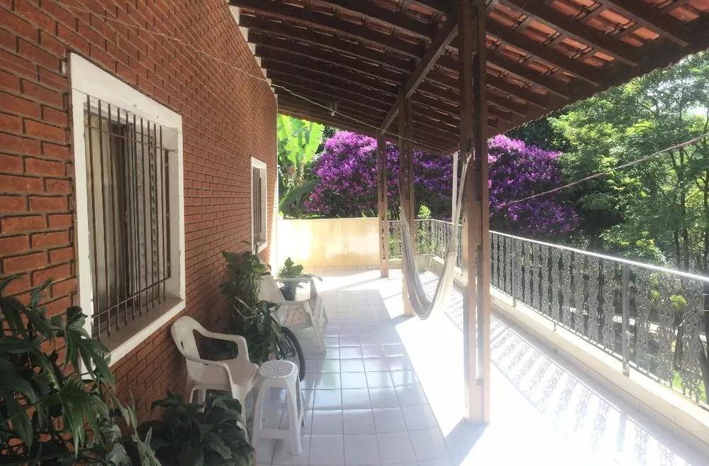 Casa, 3 quartos, 260 m² - Foto 1