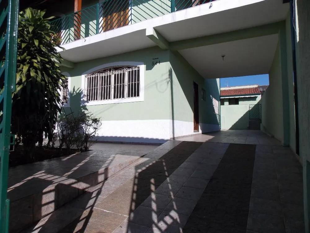 Casa, 5 quartos, 254 m² - Foto 2