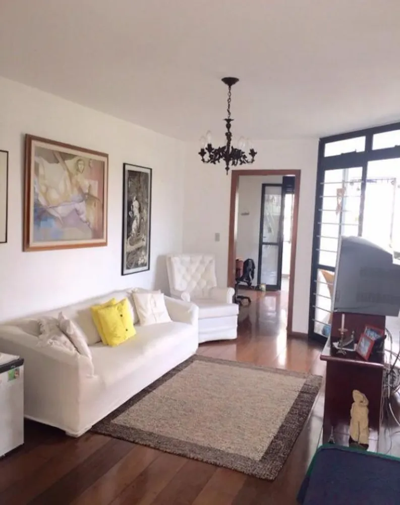 Casa, 5 quartos, 1485 m² - Foto 4