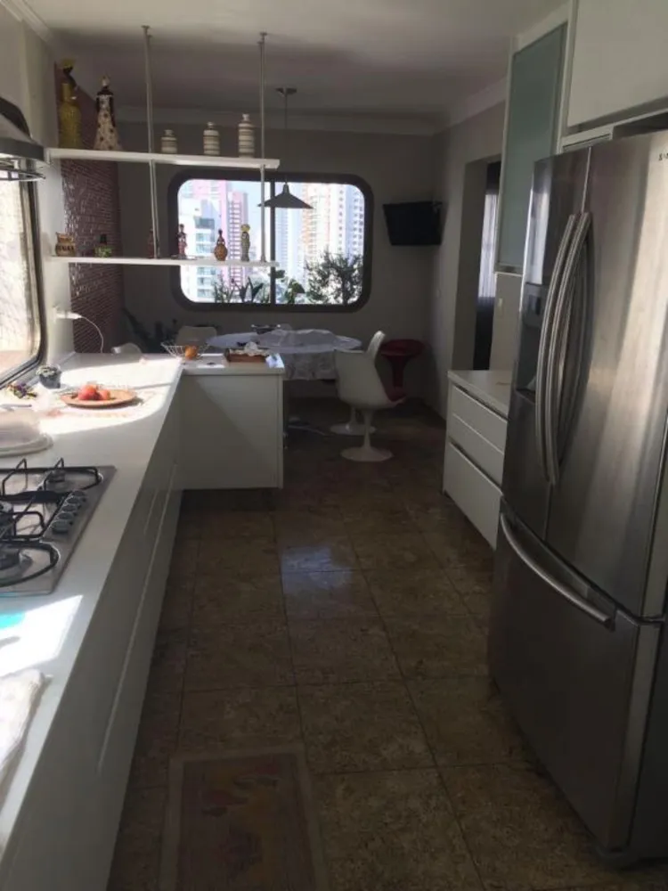 Apartamento, 3 quartos, 209 m² - Foto 4