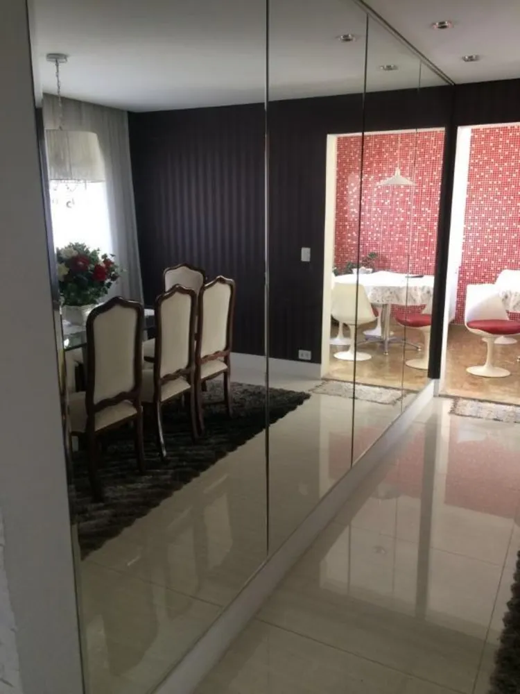 Apartamento, 3 quartos, 209 m² - Foto 1