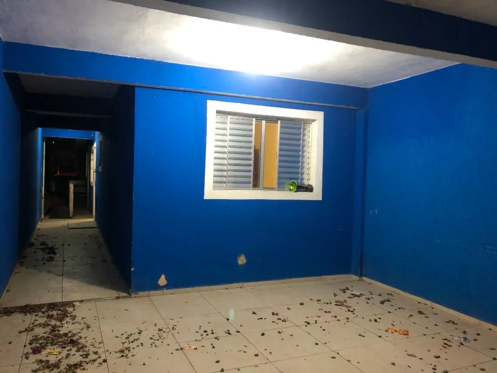 Casa, 3 quartos, 200 m² - Foto 2