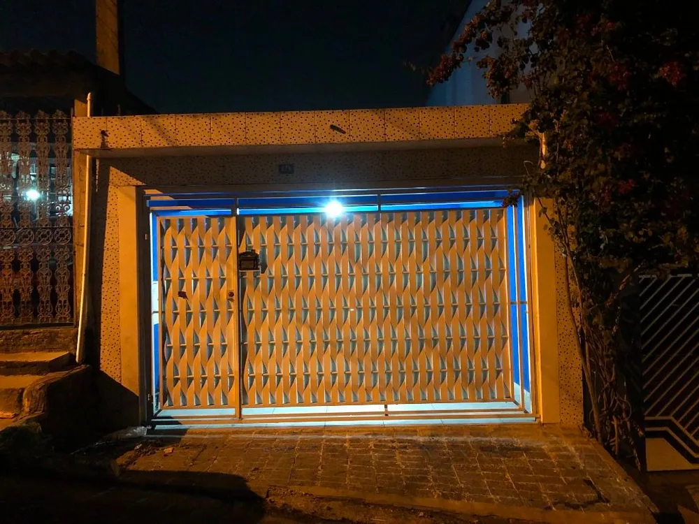 Casa, 3 quartos, 200 m² - Foto 1