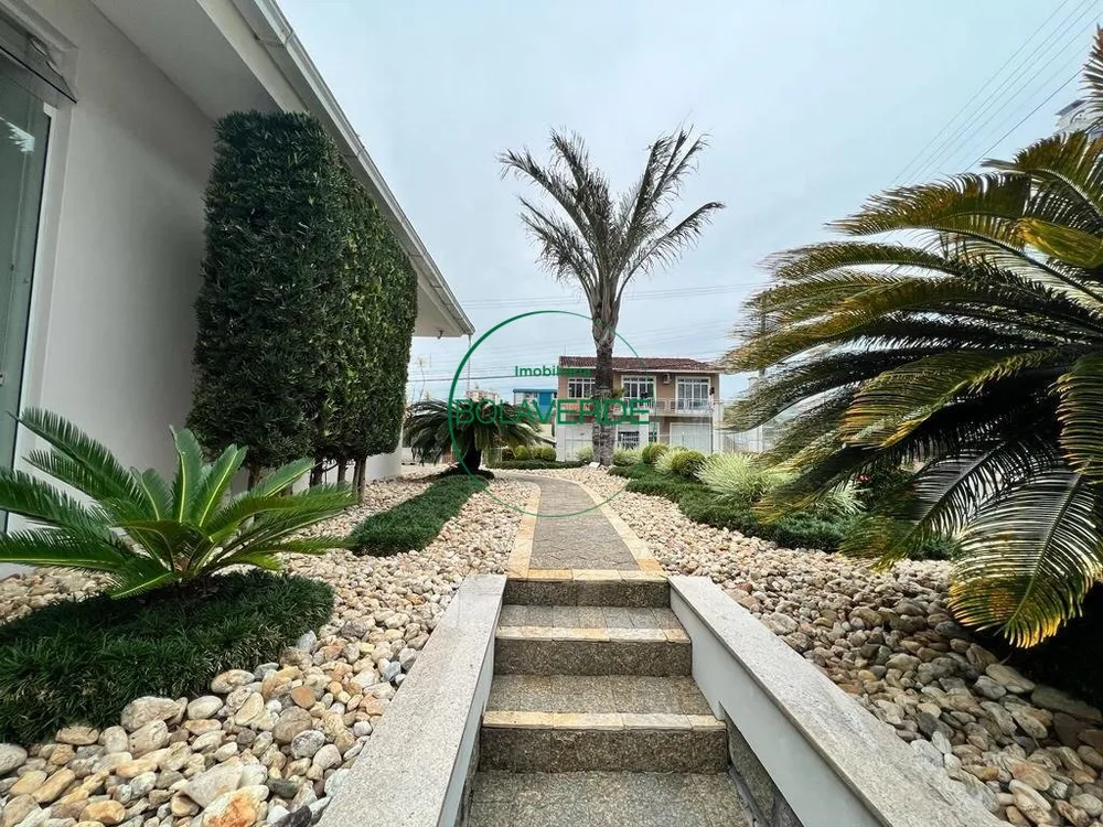 Casa, 3 quartos, 240 m² - Foto 4