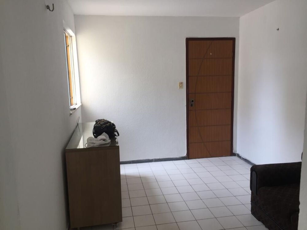 Apartamento à venda com 2 quartos, 48m² - Foto 2