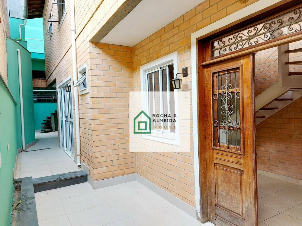 Sobrado, 3 quartos, 240 m² - Foto 4