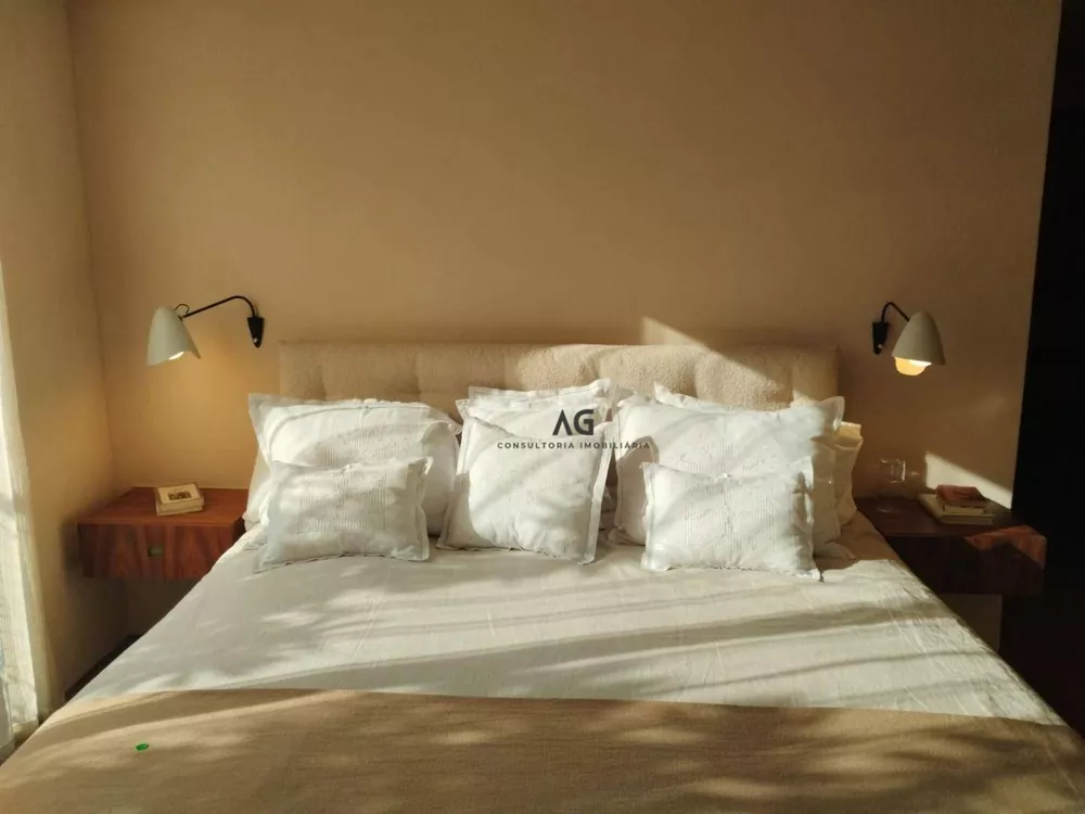 Apartamento, 3 quartos, 250 m² - Foto 2