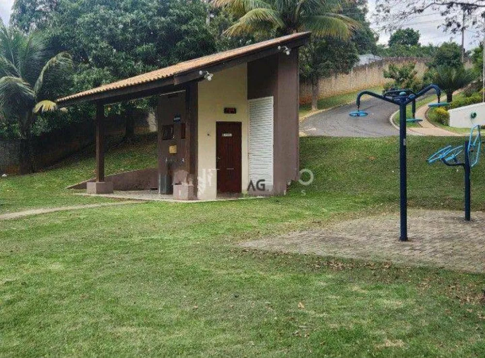 Casa de Condomínio à venda com 4 quartos, 330m² - Foto 4