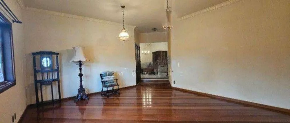 Casa de Condomínio à venda com 4 quartos, 330m² - Foto 1
