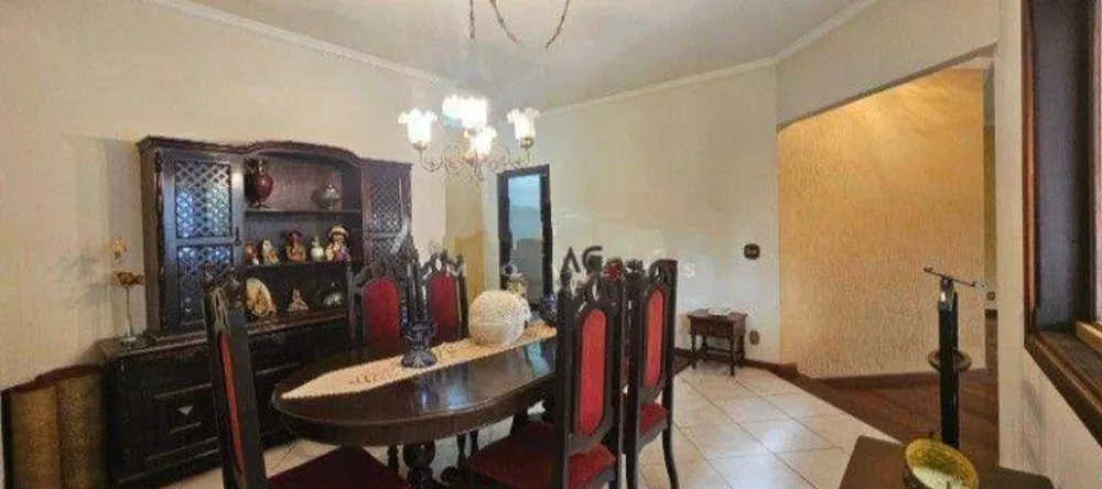 Casa de Condomínio à venda com 4 quartos, 330m² - Foto 2