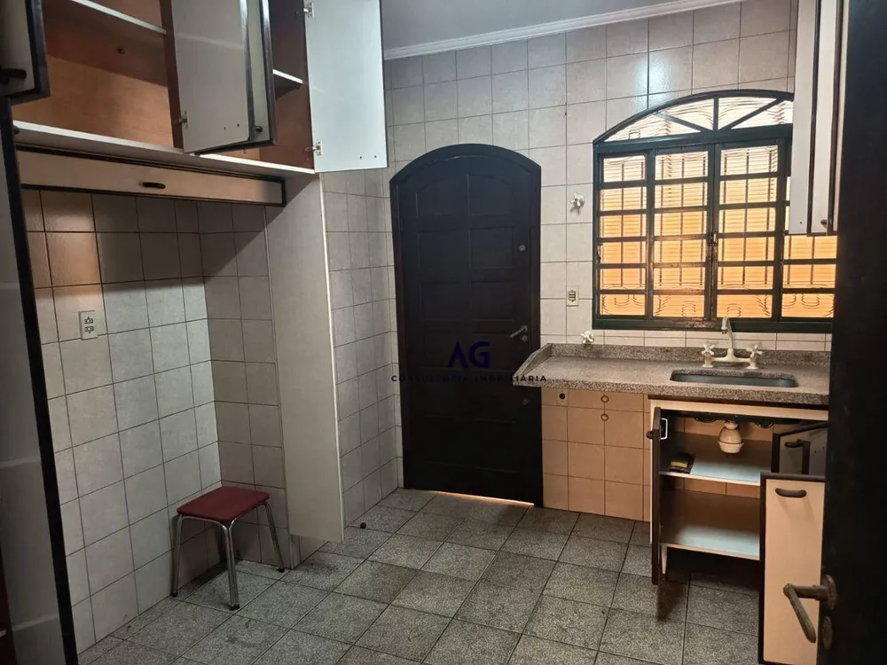 Casa, 3 quartos, 208 m² - Foto 7