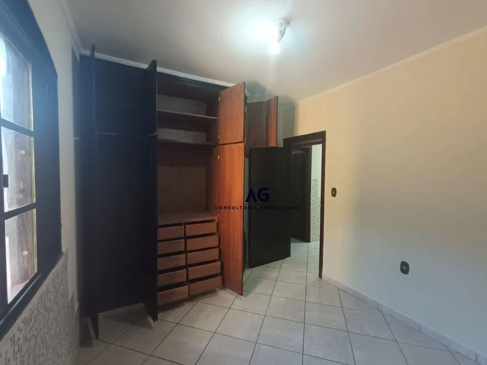 Casa, 3 quartos, 208 m² - Foto 9