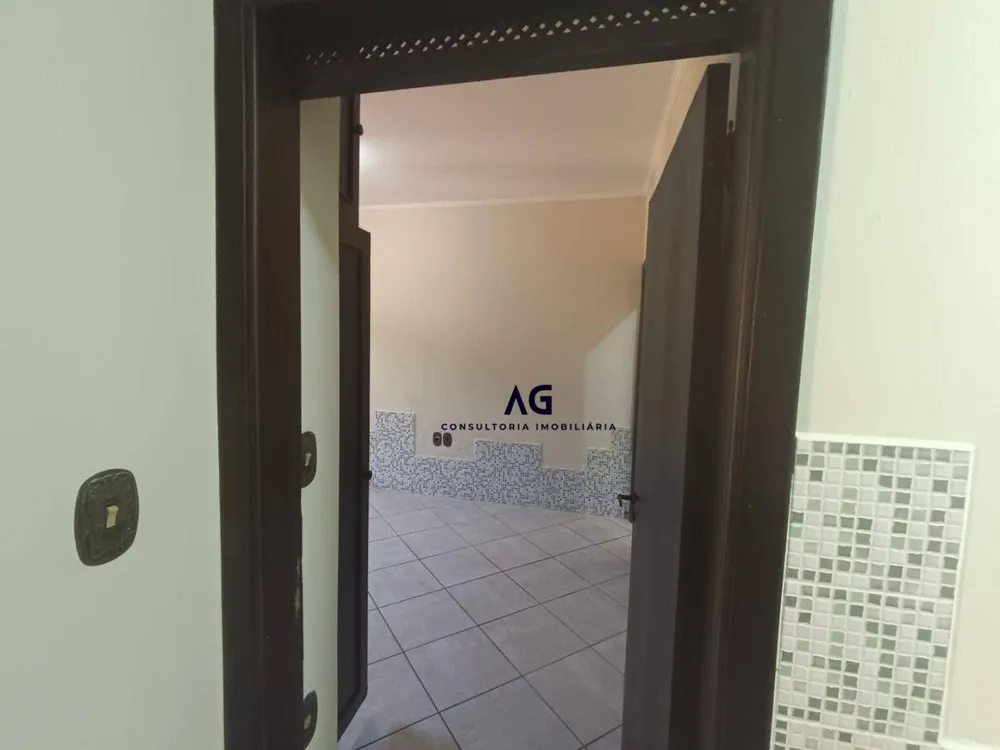 Casa, 3 quartos, 208 m² - Foto 8