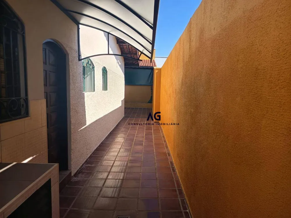 Casa, 3 quartos, 208 m² - Foto 14