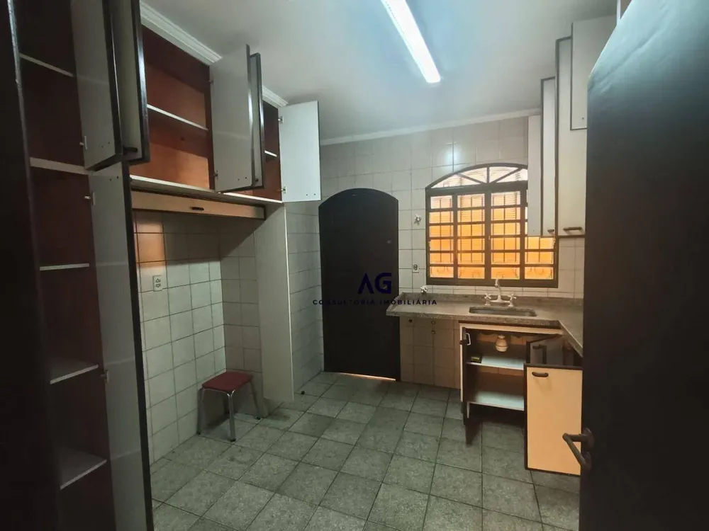 Casa, 3 quartos, 208 m² - Foto 6