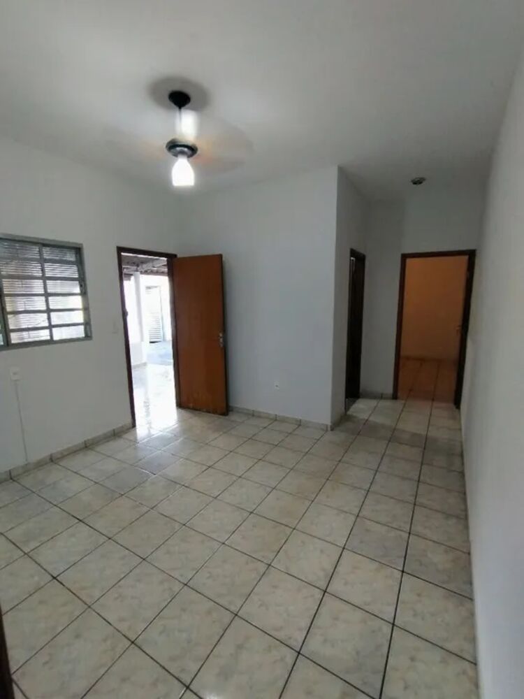 Casa à venda com 3 quartos, 240m² - Foto 16