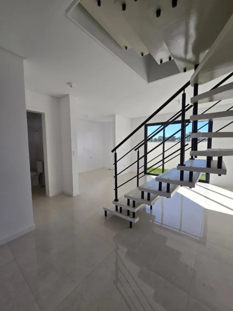 Casa, 3 quartos, 99 m² - Foto 2