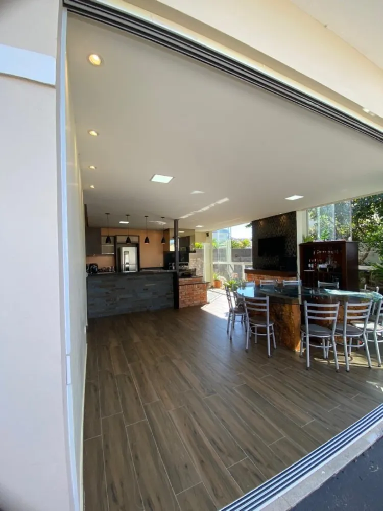 Casa, 3 quartos, 170 m² - Foto 3