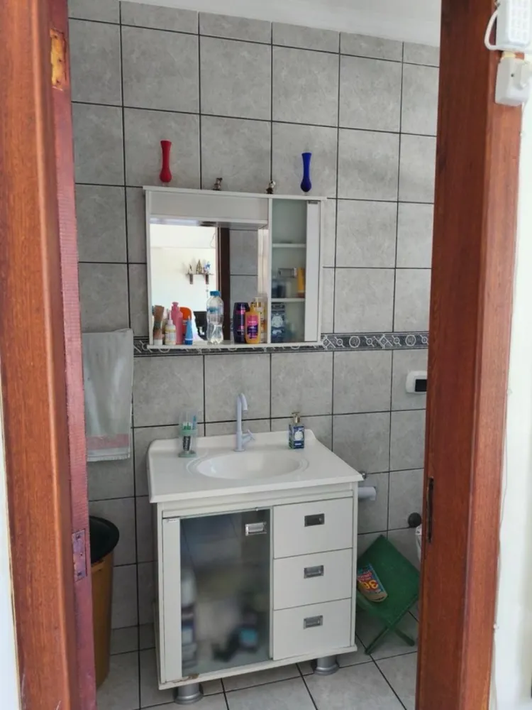 Casa, 5 quartos, 205 m² - Foto 11