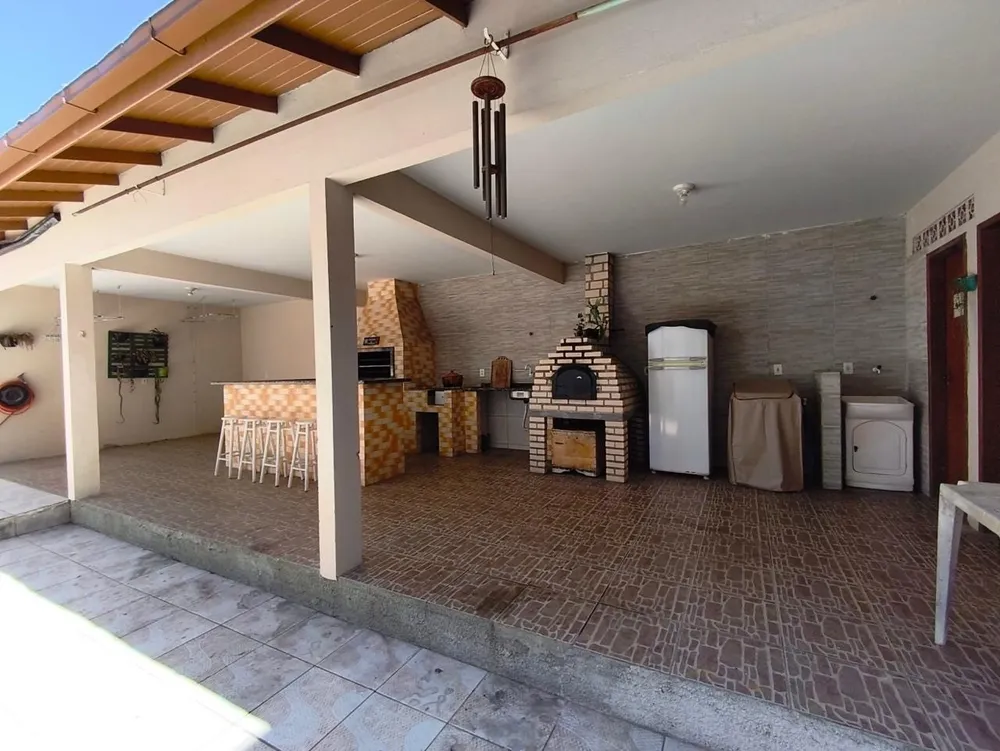 Casa, 5 quartos, 205 m² - Foto 4