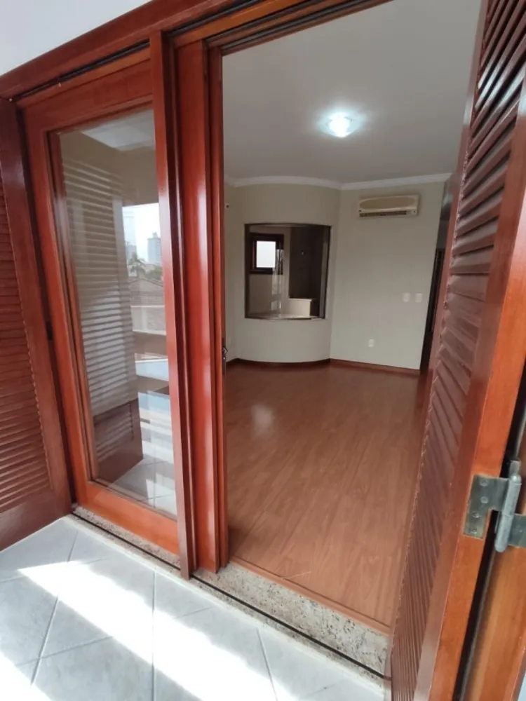 Casa, 4 quartos, 249 m² - Foto 9