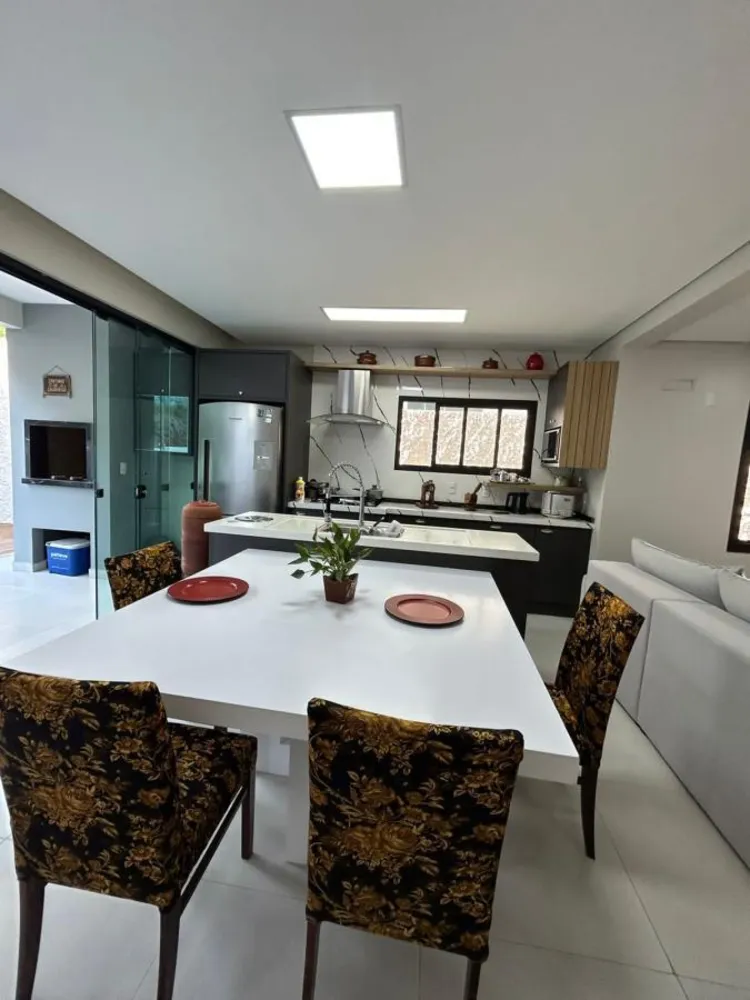 Casa, 3 quartos, 160 m² - Foto 3