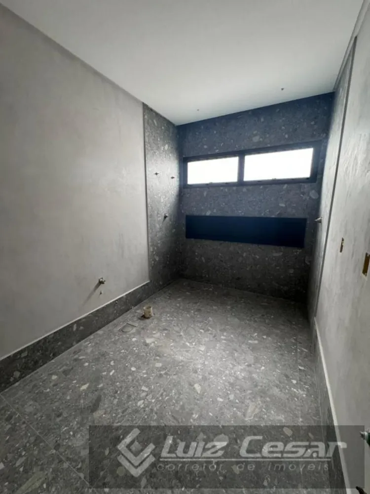 Casa, 3 quartos, 240 m² - Foto 4