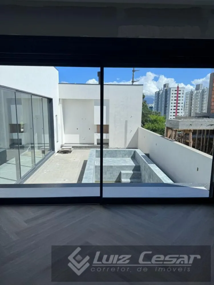 Casa, 3 quartos, 240 m² - Foto 8