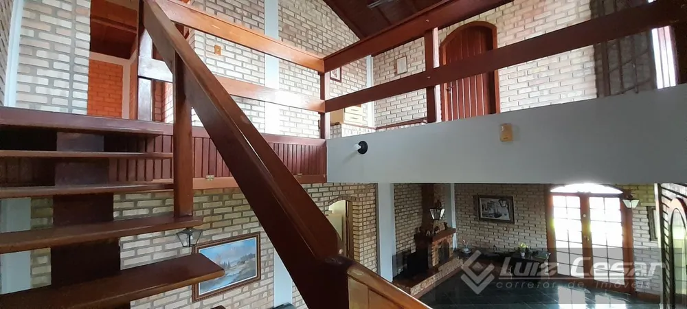 Casa, 3 quartos, 289 m² - Foto 2