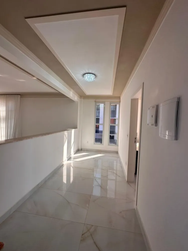 Casa, 4 quartos, 257 m² - Foto 9